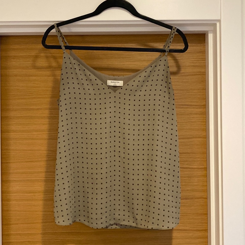 Aritzia silky tank